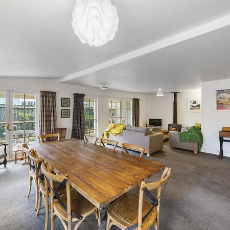 Pendreigh Cottage - Martinborough Holiday Home Екстериор снимка