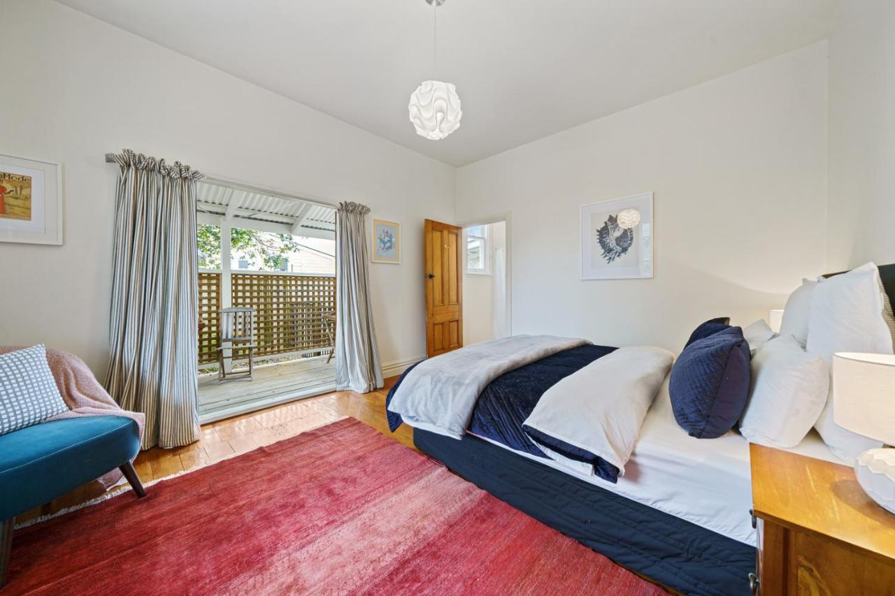 Pendreigh Cottage - Martinborough Holiday Home Екстериор снимка
