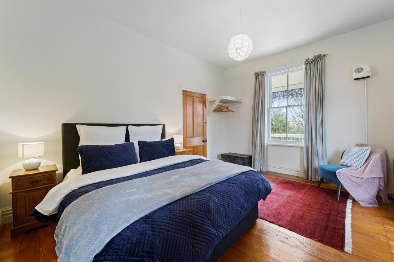 Pendreigh Cottage - Martinborough Holiday Home Екстериор снимка